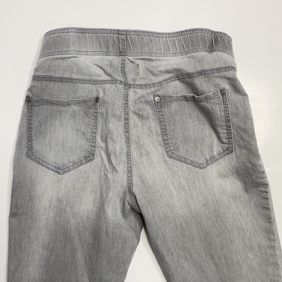 Wendy Bellissimo Gray Maternity Skinny Pants - Picture 6 of 15